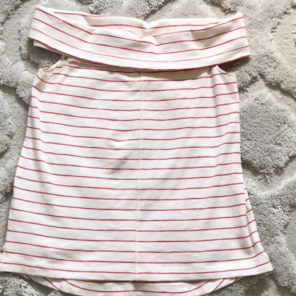 Off the shoulder top by Lou & Grey.